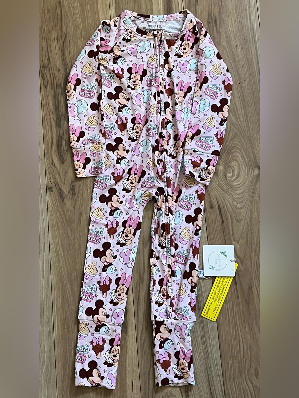Minnie Mouse sleeper